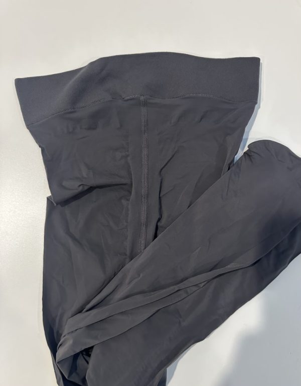 Collant 40 DEN – Brillance soyeuse et couvrance élégante – Image 5