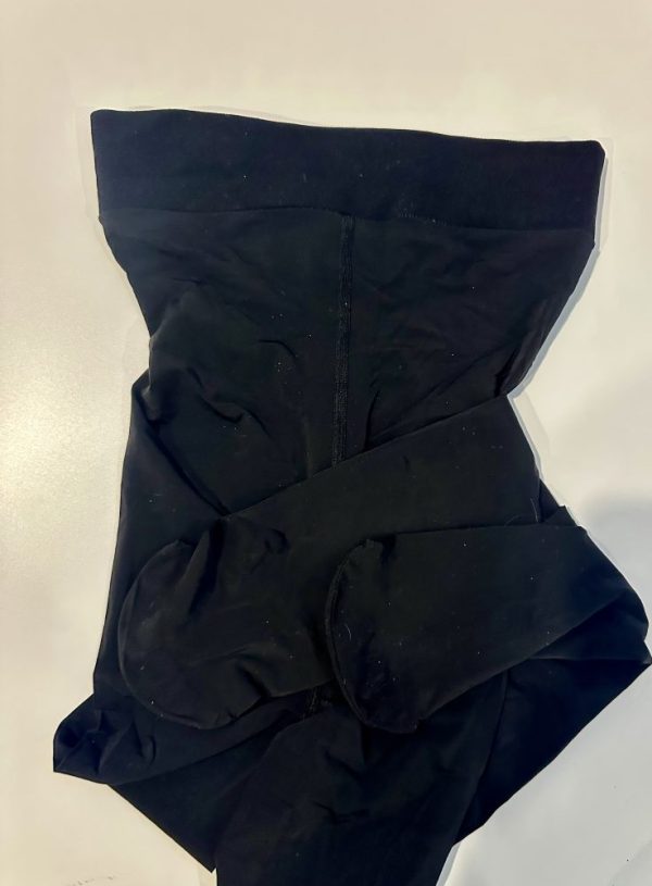 Collant 40 DEN – Brillance soyeuse et couvrance élégante – Image 9